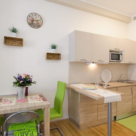 Andy'S Home Central Apatment بودابست الغرفة الصورة